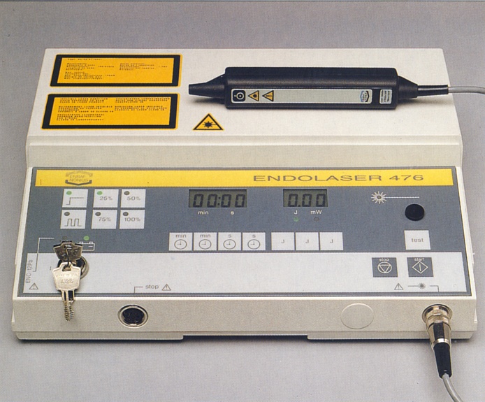 Endolaser 476 - аппарат для низкоинтенсивной ИК лазерной терапии компании Enraf-Nonius